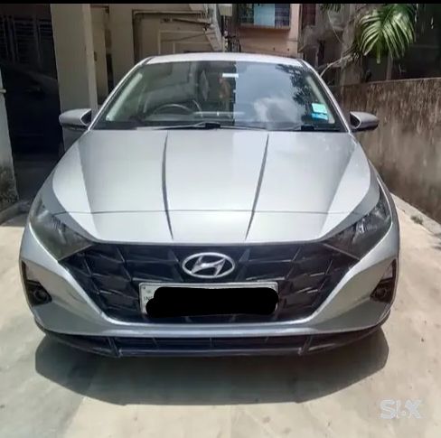 Hyundai i20 12-sportz Used cars in Model-i20