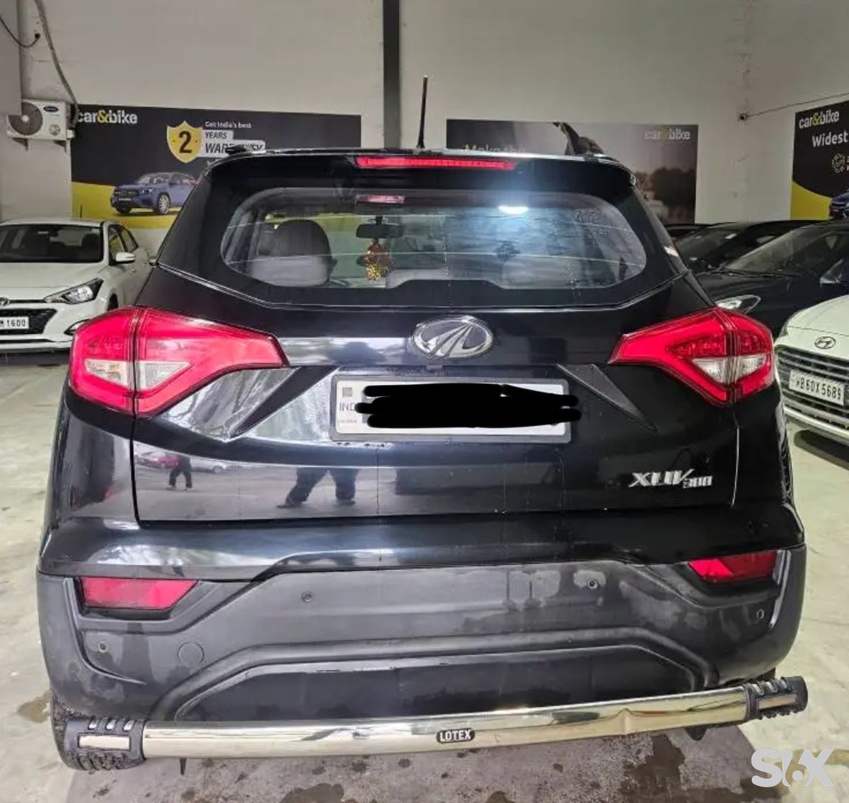 Mahindra XUV300 12-w8-o-petrol Used cars in Brand-mahindra