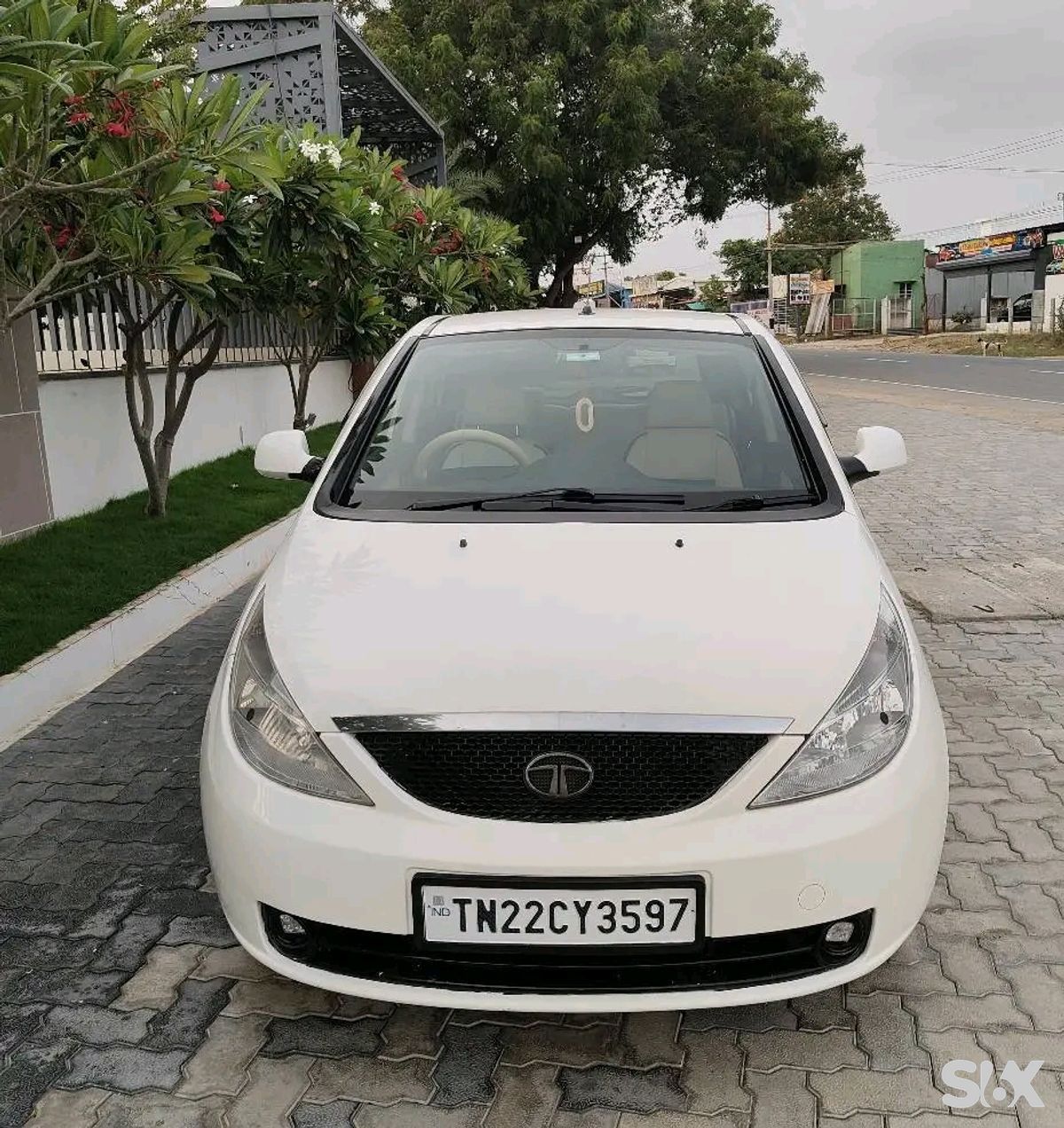 Tata Indica Vista 2008-2013-aqua-12-safire-90hp-bs-iv Used cars in Brand-tata